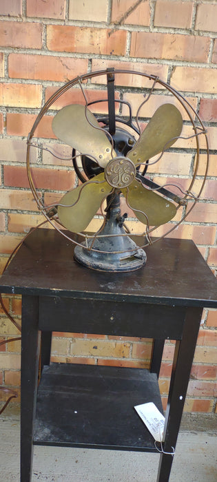 ANTIQUE GENERAL ELECTRIC FAN