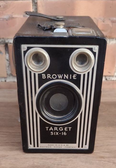 BROWNIE CAMERA - AS FOUND