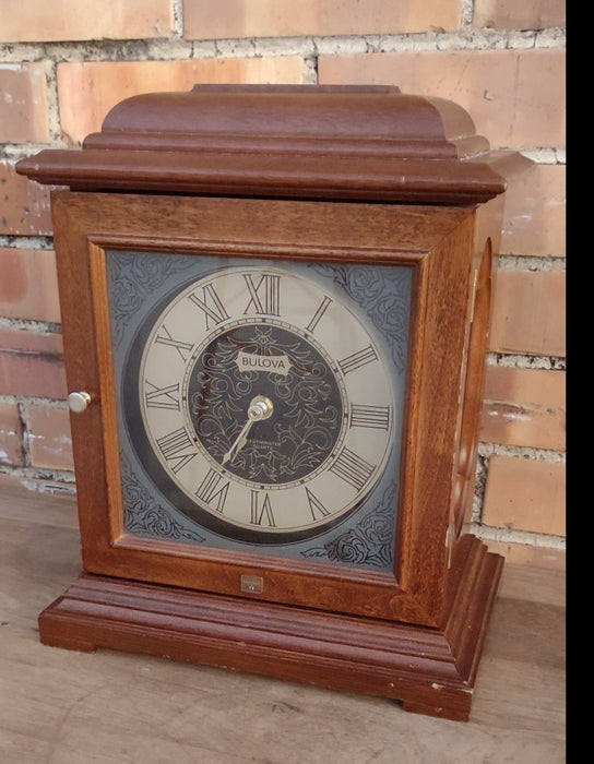 BULOVA MANTLE CLOCK WITH BATTERY MOVEMENT