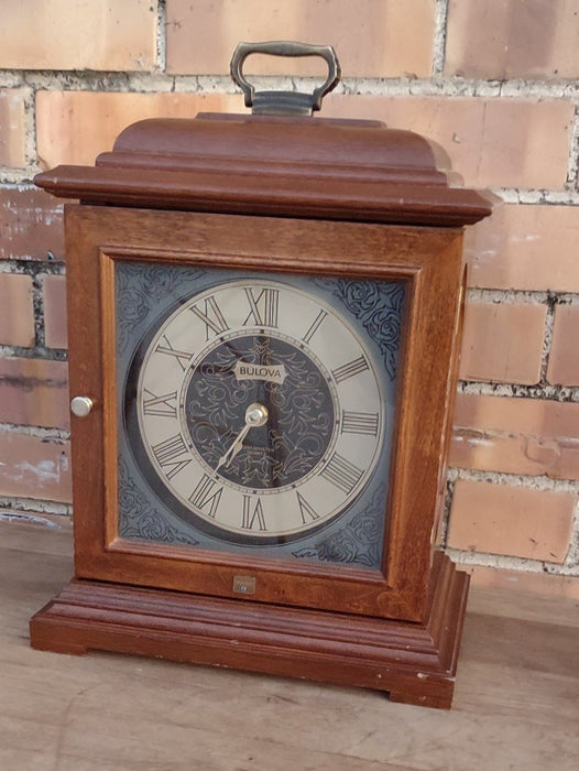 BULOVA MANTLE CLOCK WITH BATTERY MOVEMENT
