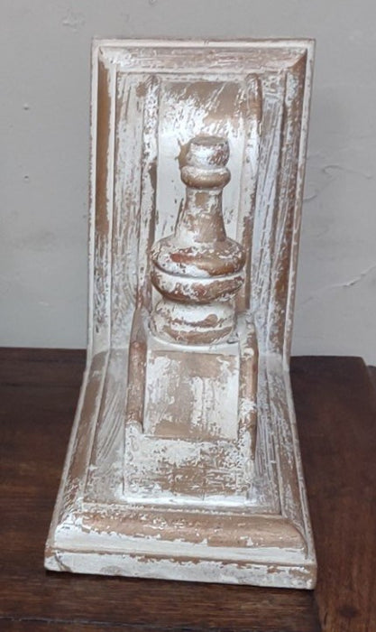 PAIR OF NOT OLD CORBELL BOOK ENDS