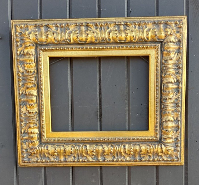 ORNATE FOLIATE WOOD FRAME