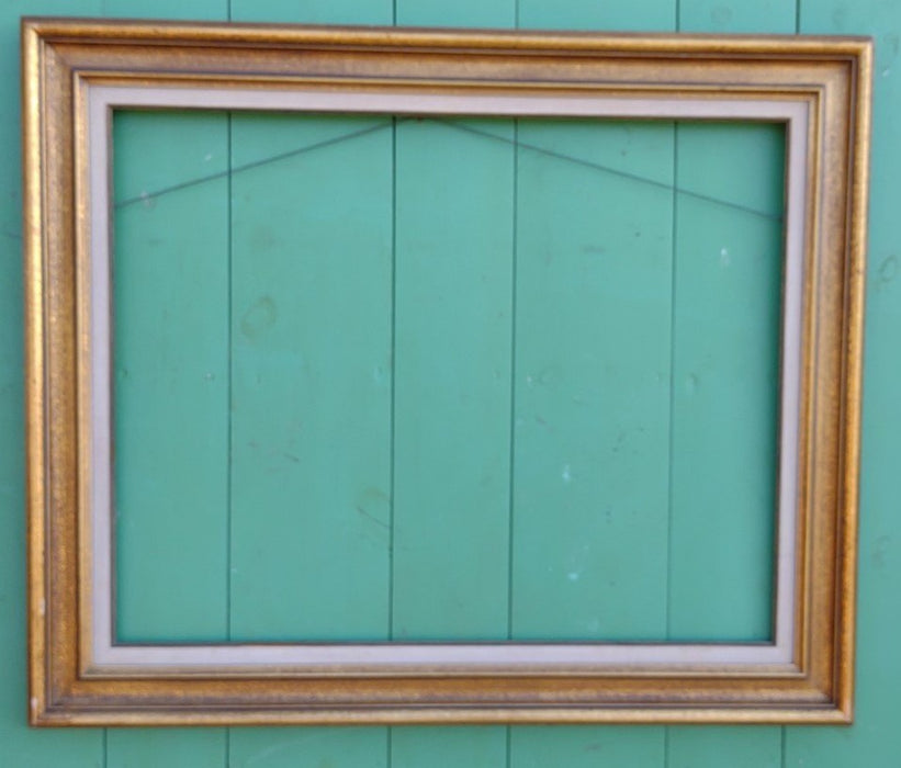 ANTIQUE GOLD WOOD FRAME WITH LINEN LINER