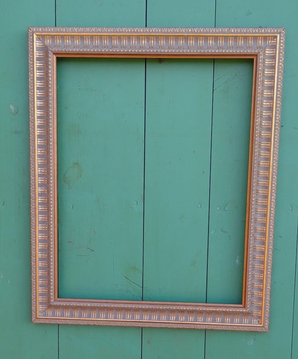 GOLD ORNATE CONCAVE FRAME