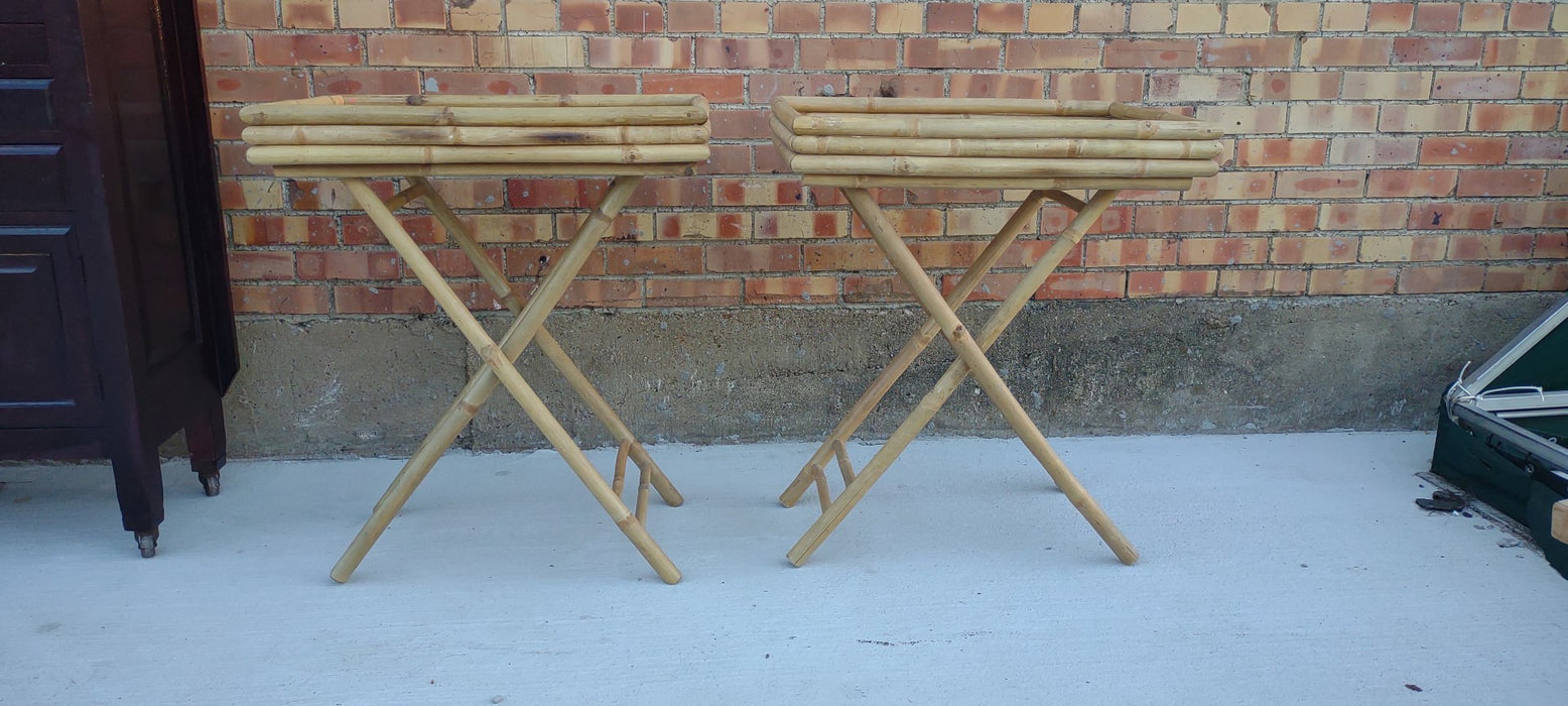 FOLD UP BAMBOO STAND