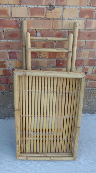 FOLD UP BAMBOO STAND