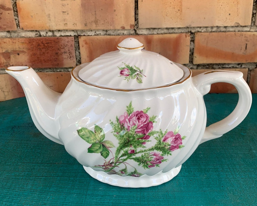 ROYAL PARK TEAPOT