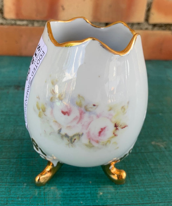 FOOTED GERMAN EGG VASE