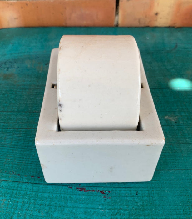 STAMP MOISTIONING MACHINE