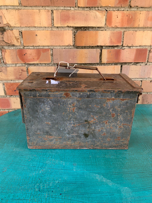 GREEN AMMO BOX