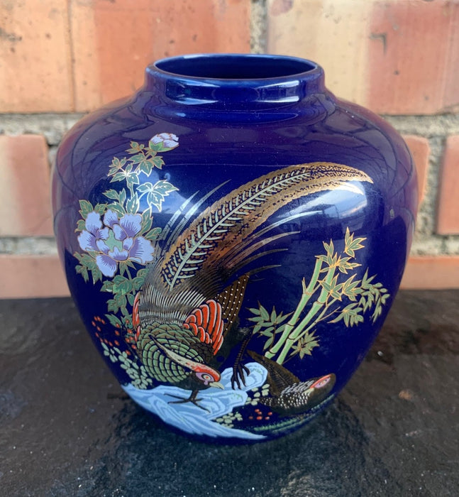 BLUE ASIAN VASE