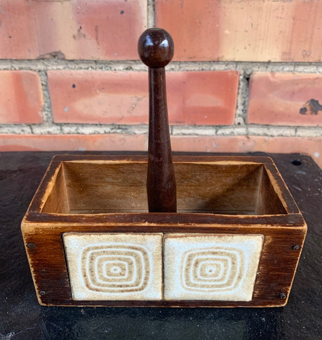 ROSENTHAL SALT AND PEPPER WOOD HOLDER