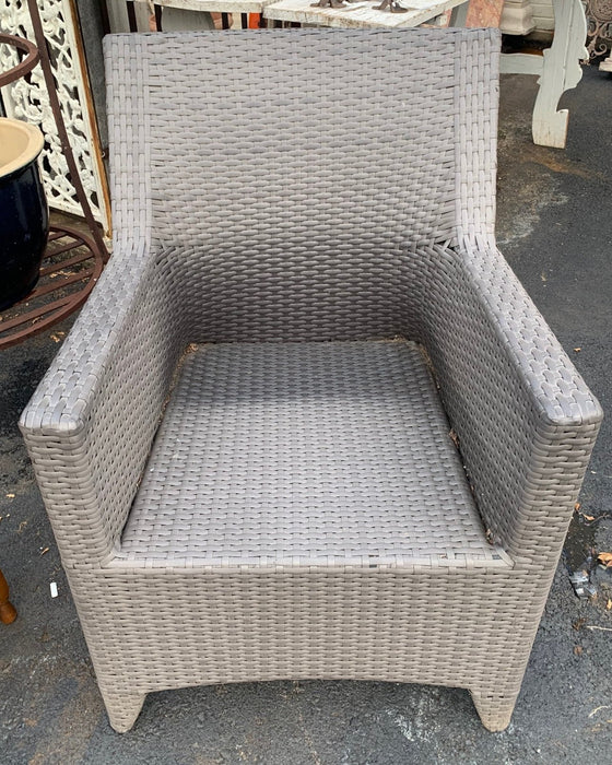 NOT OLD OUTDOOR WICKER CHAIR
