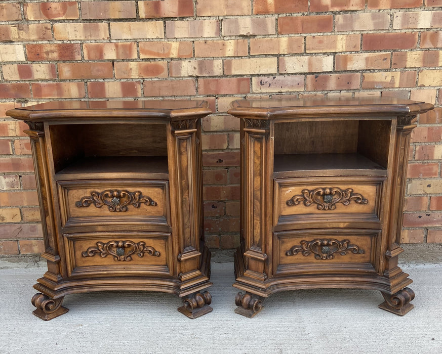 PAIR OF ITALIAN WALNUT SIDE CABINETS