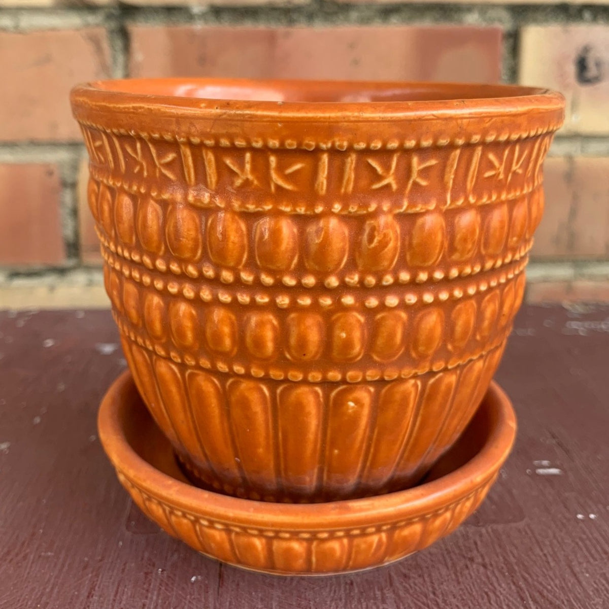 mccoy plant pots SMALL ORANGE MCCOY PLANTER — Lots of Furniture