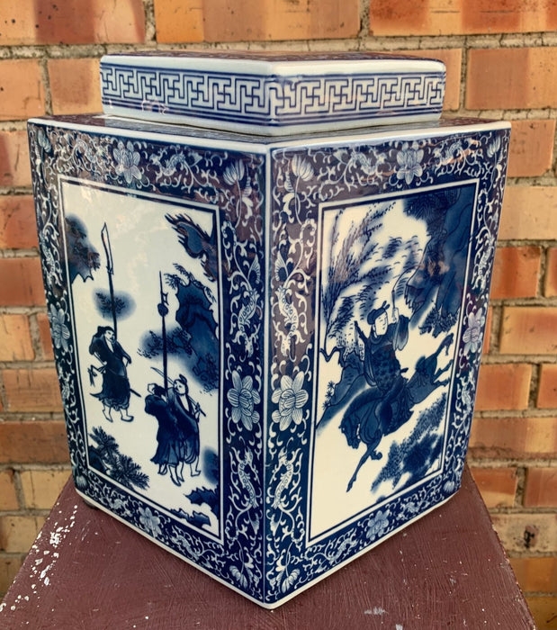 LARGE BLUE AND WHITE LIDDED JAR