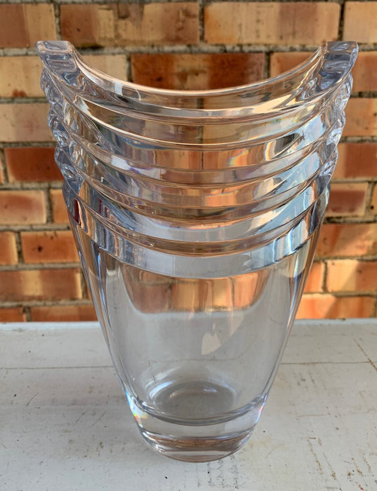 HEAVY TALL CRYSTAL VASE WITH  RIBBS