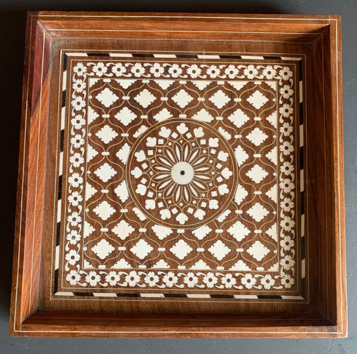 SQUARE TEAK TRAY WITH BONE INLAY