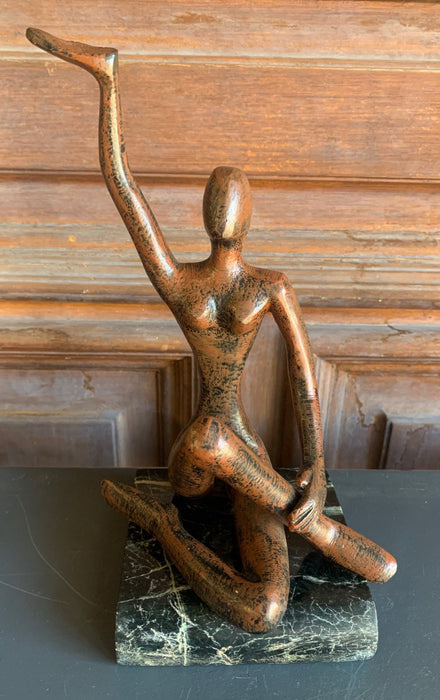 IRON BROWN PATINATED NUDE FIGURE OF WOMAN WITH MARBLE BASE