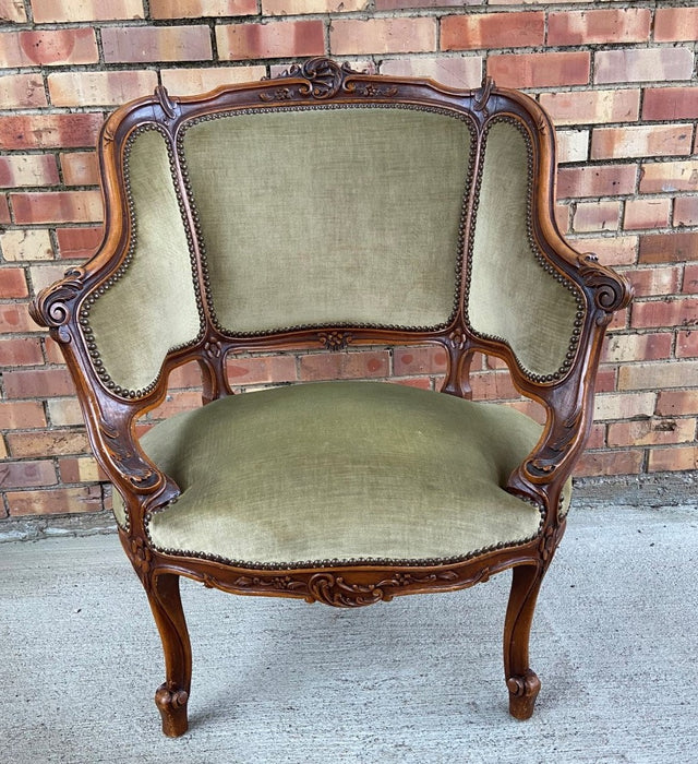 LOUIS XV CURVED BACK BERGERE WITH GREEN UPHOLSTERY