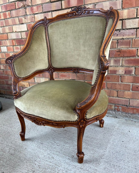 LOUIS XV CURVED BACK BERGERE WITH GREEN UPHOLSTERY