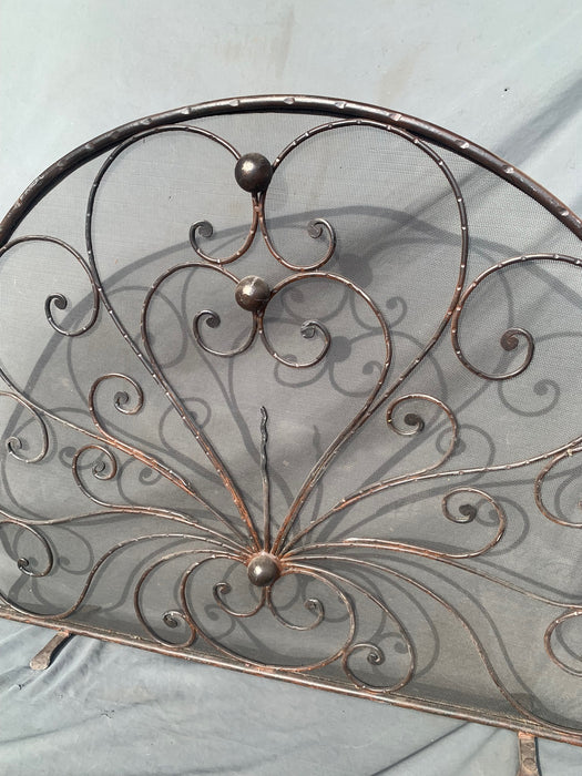 ARCHED IRON FIRE SCREEN