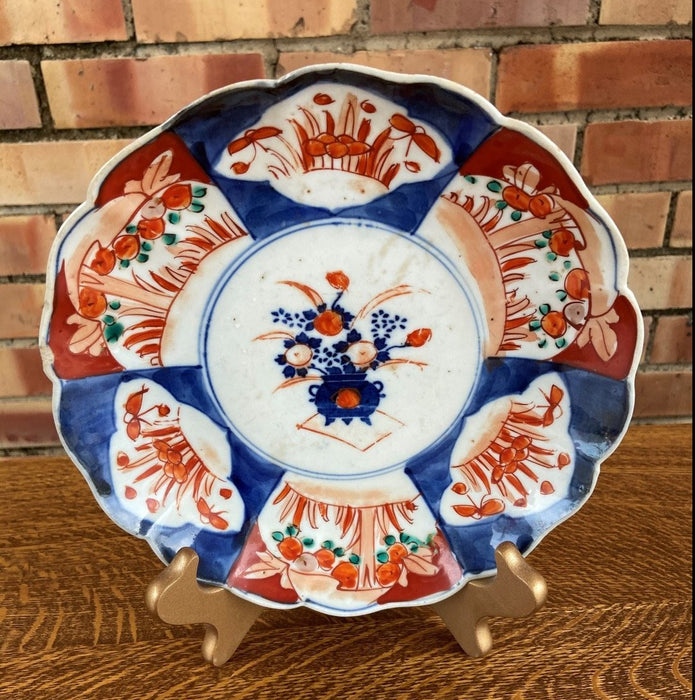 8.5" IMARI STYLE PLATE