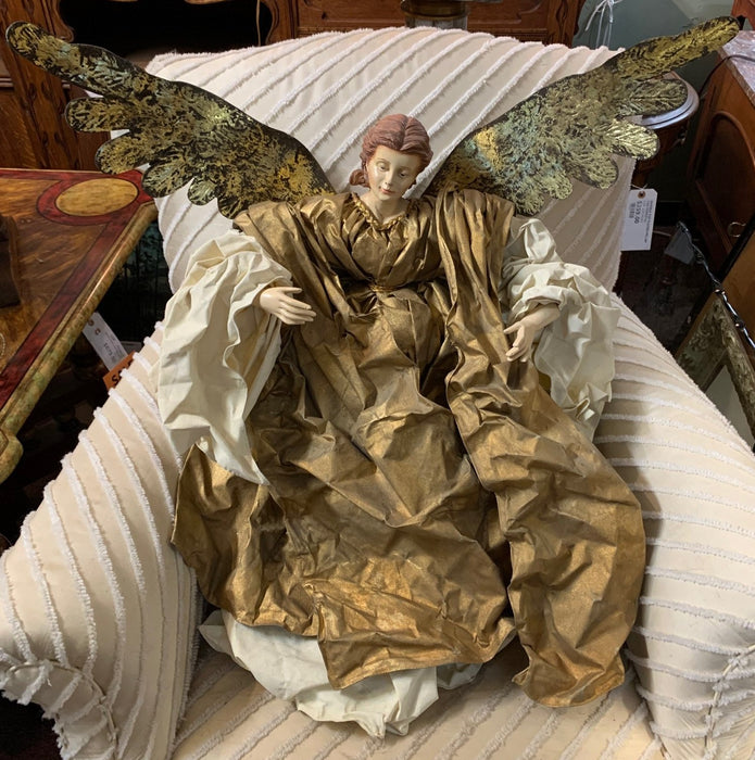 LARGE ANGEL FIGURE ON HANGER