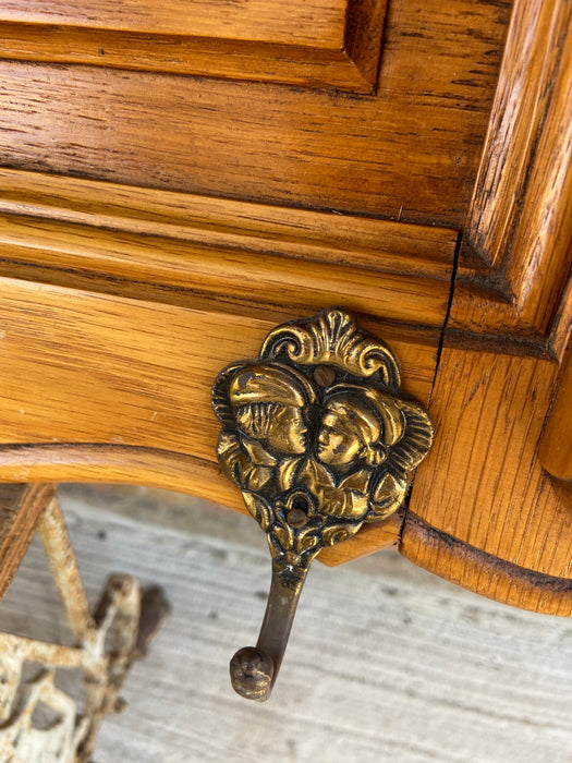 SHELL CARVED OAK WALL SHELF