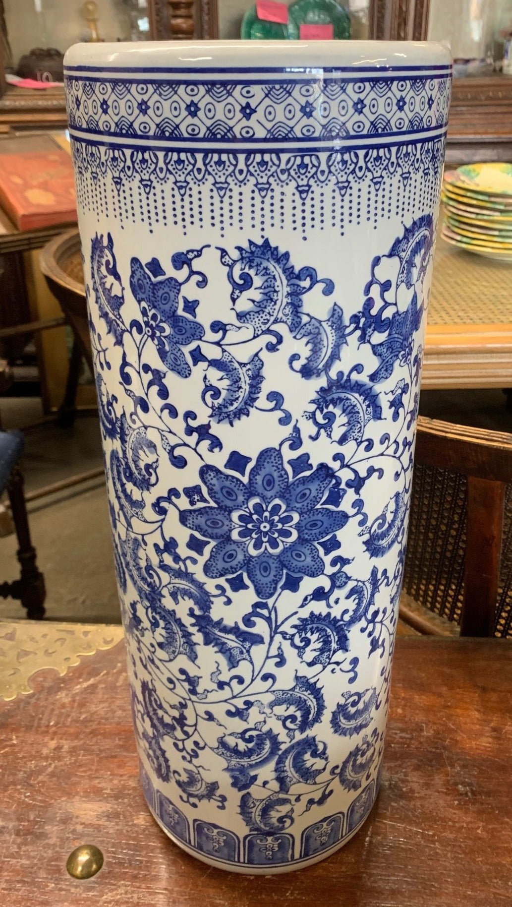 COBALT BLUE AND WHITE UMBRELLA HOLDER — Lots of Furniture