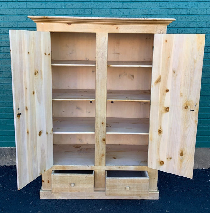 PINE WALL CUPBOARD