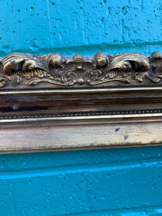 19TH CENTURY GILT FRAME