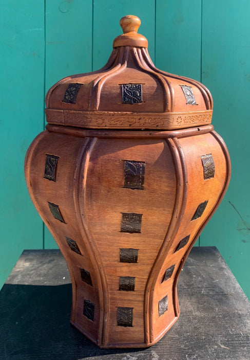 LARGE WOOD GINGER JAR