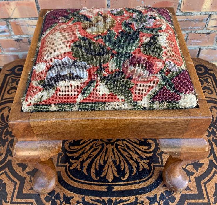 QUEEN ANNE BEADWORK STOOL