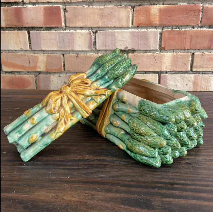 WRAPPED ASPARAGUS CERAMIC LIDDED CONTAINER