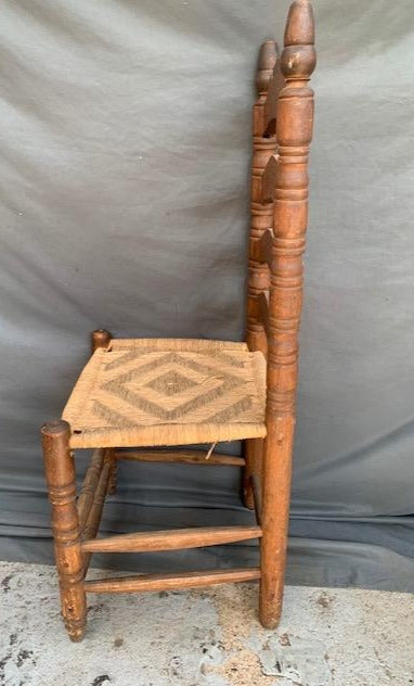 PAIR OF PINE CHAIRS WITH DESIGNED RUSH SEATS