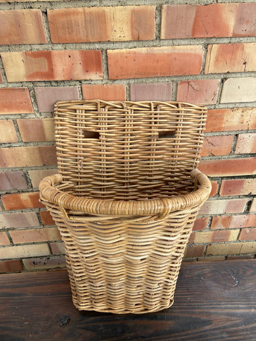 HANGING GRAPE PICKER WICKER BASKET