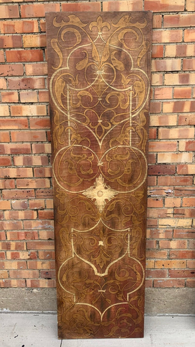 HANGING GOLD AND ECRU PANEL WITH FRENCH DESIGN