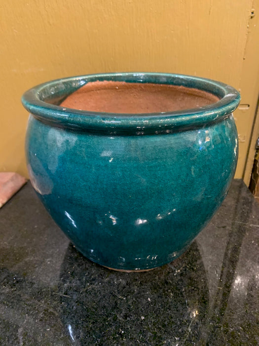 SMALL GREEN PLANTER POT