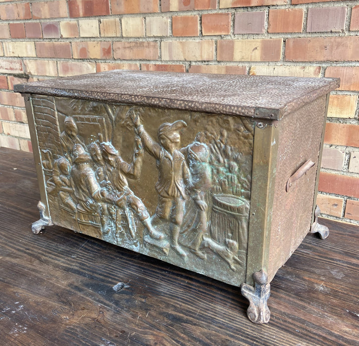 HAMMERED HANDLED BRASS COAL HOD WITH RELIEF OF PEOPLE