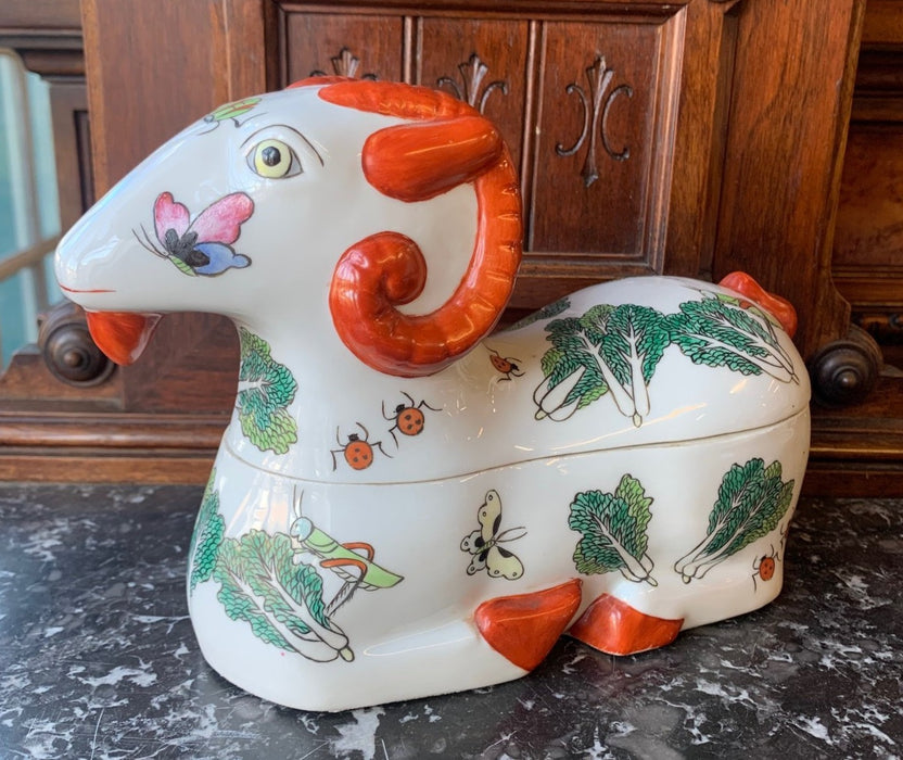 RAM SHAPED POTTERY LIDDED BOX