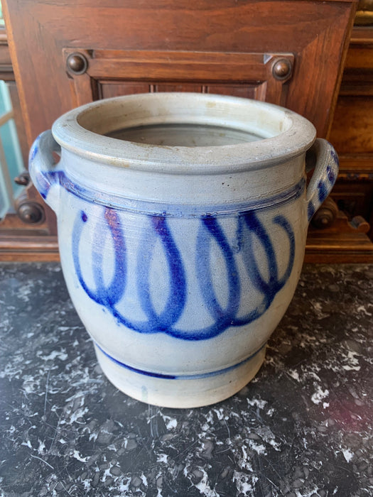 BLUE AND WHITE SALT GLAZED CROCK