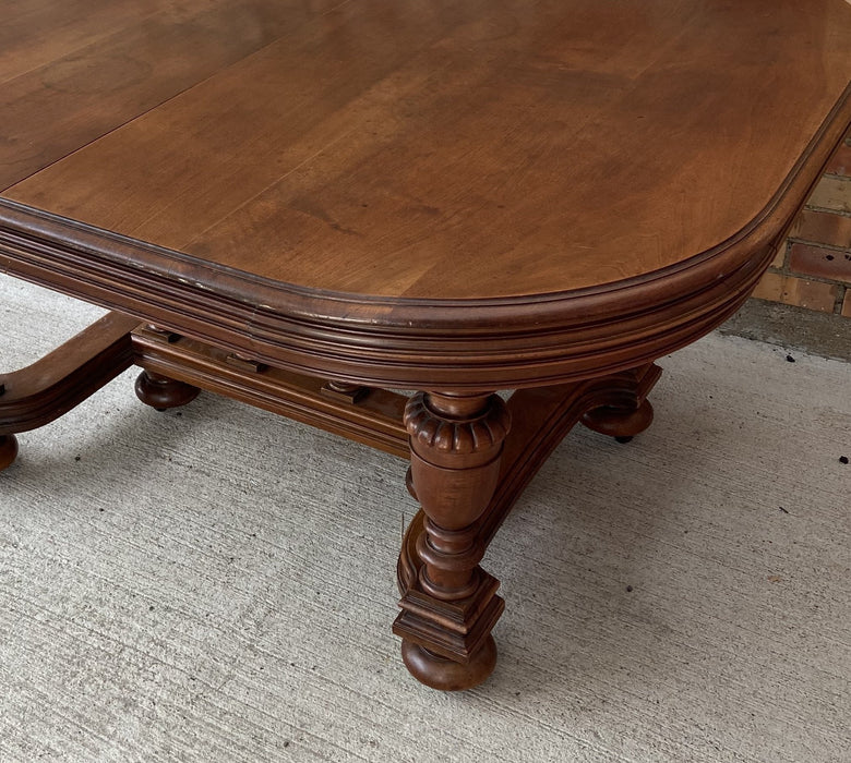 HENRI II WALNUT DINING TABLE