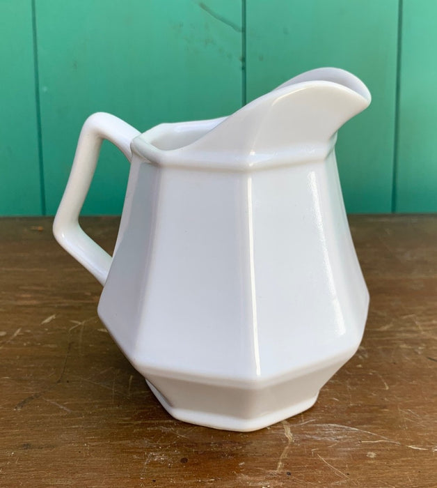 INDEPENDENCE IRONSTONE CREAMER