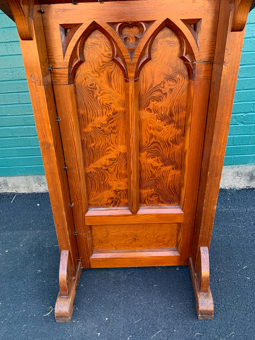 19TH CENTURY PINE LECTURN