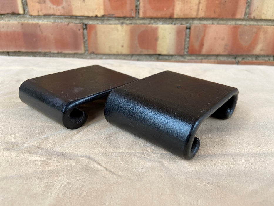 PAIR OF CURVED END BLACK ASIAN STANDS