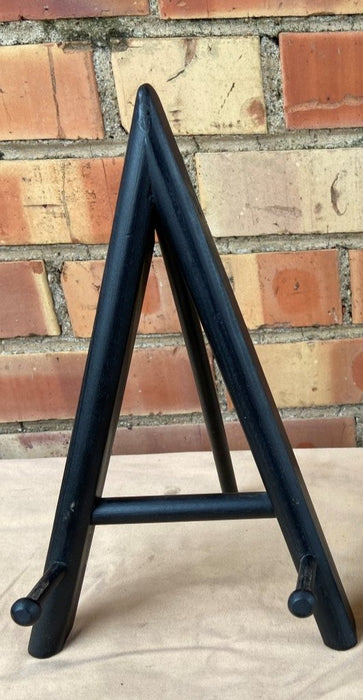 BLACK A FRAME PLATE STAND