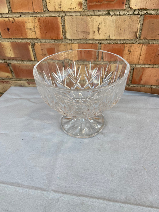 SMALL FOOTED CRYSTAL COMPOTE