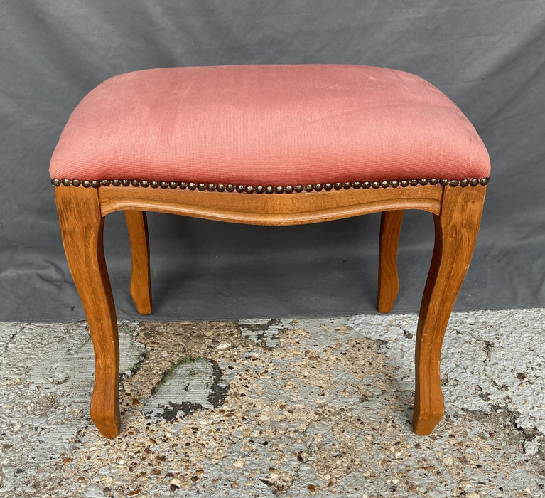 LOUIS XV STOOL WITH PINK UPHOLSTERY