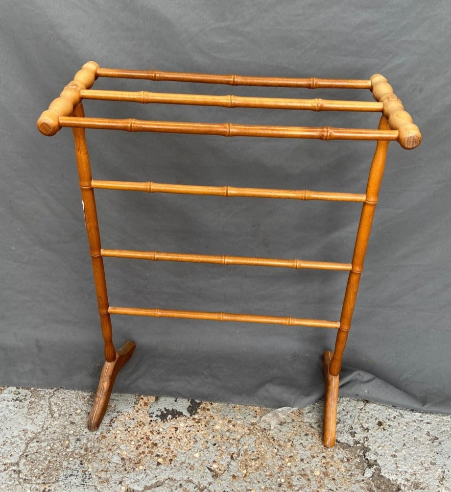 FAUX BAMBOO QUILT RACK — Lots of Furniture